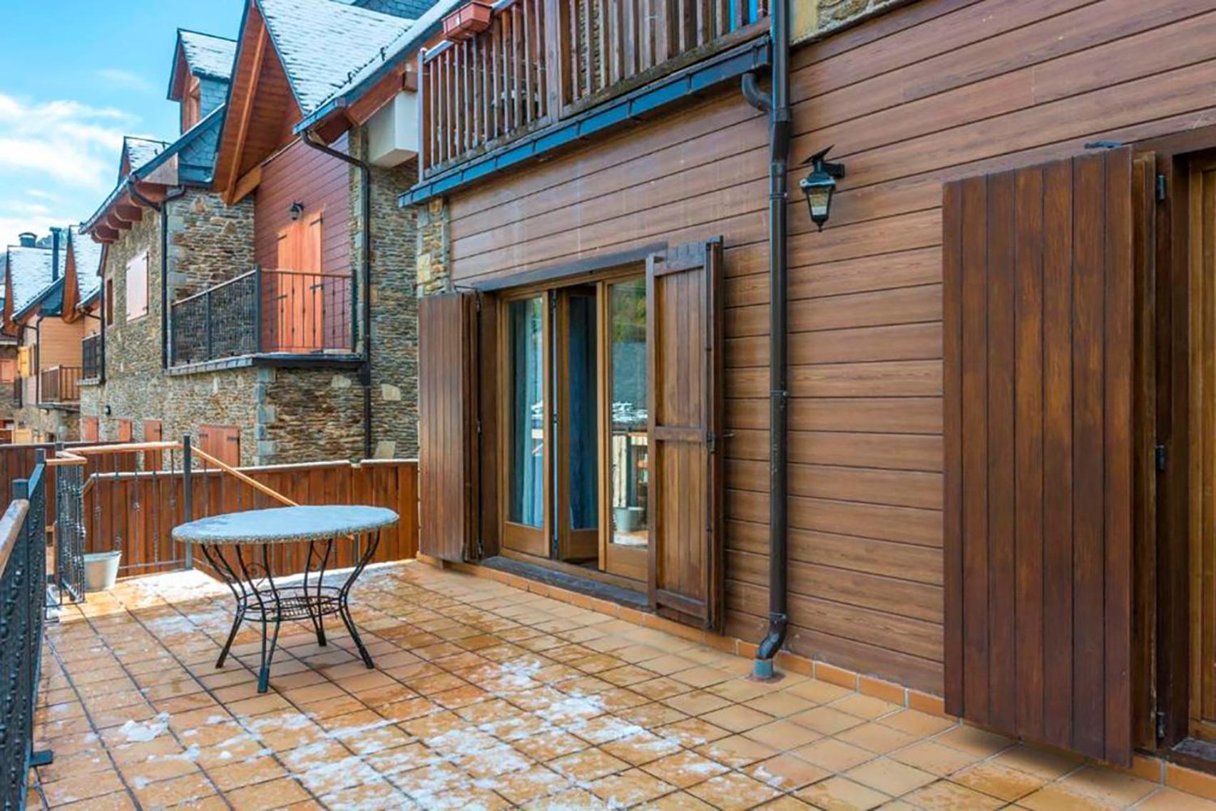 Apartamento A 15 Minutos De Baqueira Les Bordes Esterno foto