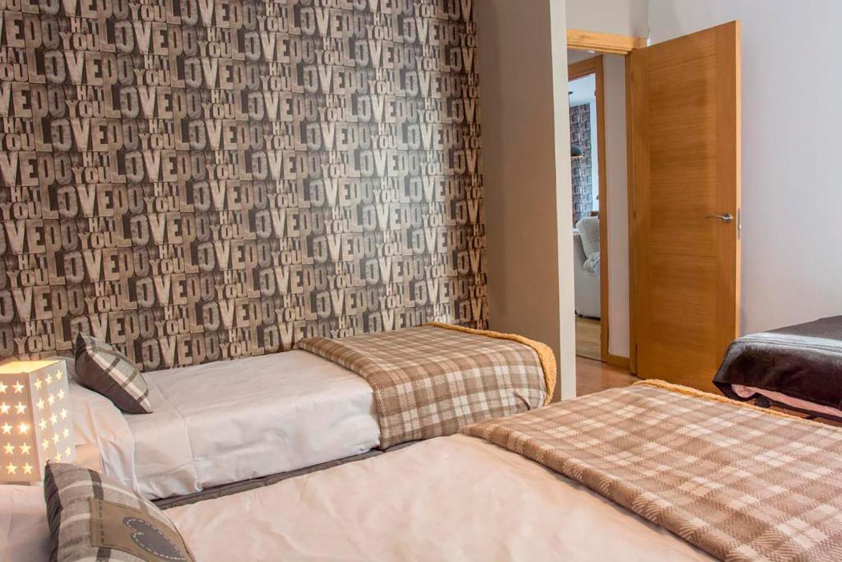 Apartamento A 15 Minutos De Baqueira Les Bordes Esterno foto