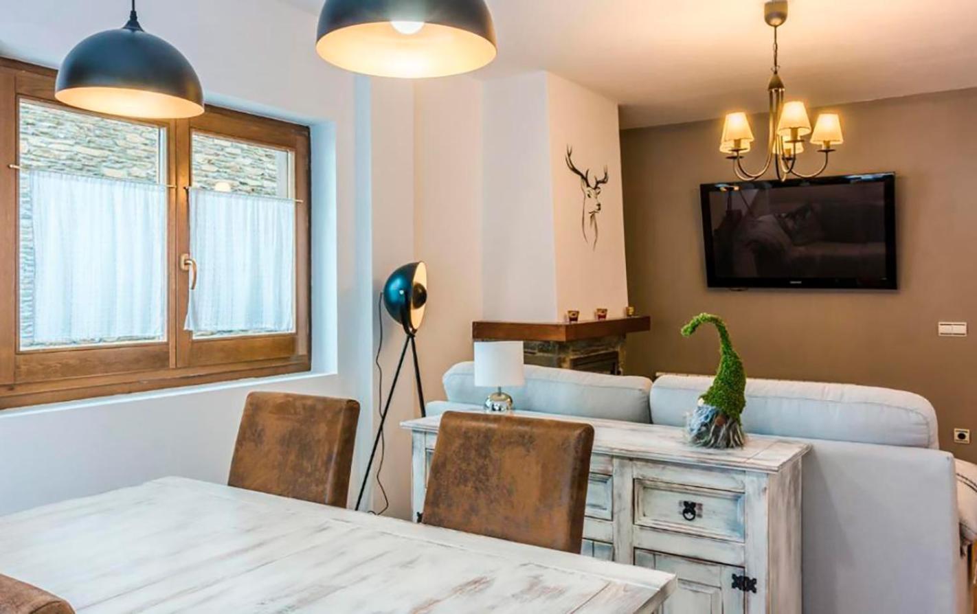 Apartamento A 15 Minutos De Baqueira Les Bordes Esterno foto