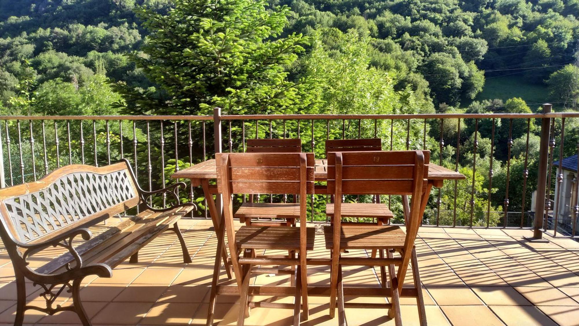 Apartamento A 15 Minutos De Baqueira Les Bordes Esterno foto